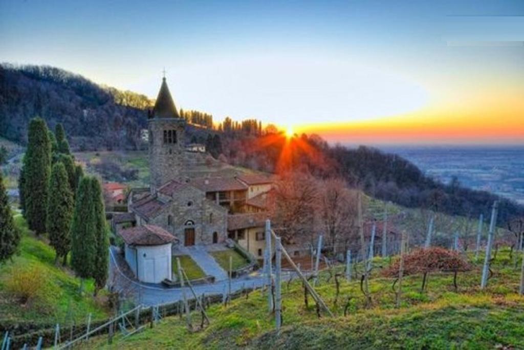 Al Poertec Apartamento Sotto il Monte Exterior foto